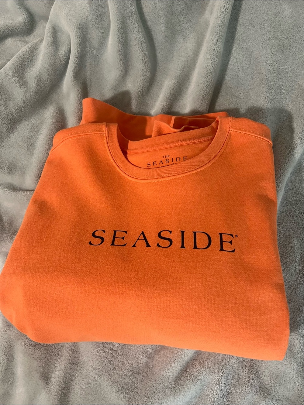 The Seaside Style Crewneck